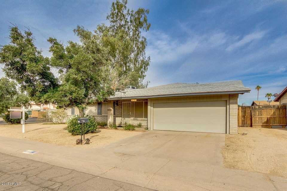 4658 W Caron St, Glendale, AZ 85302 - photo 1