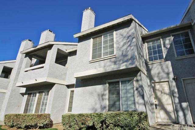 Beautiful 2-story townhome!
