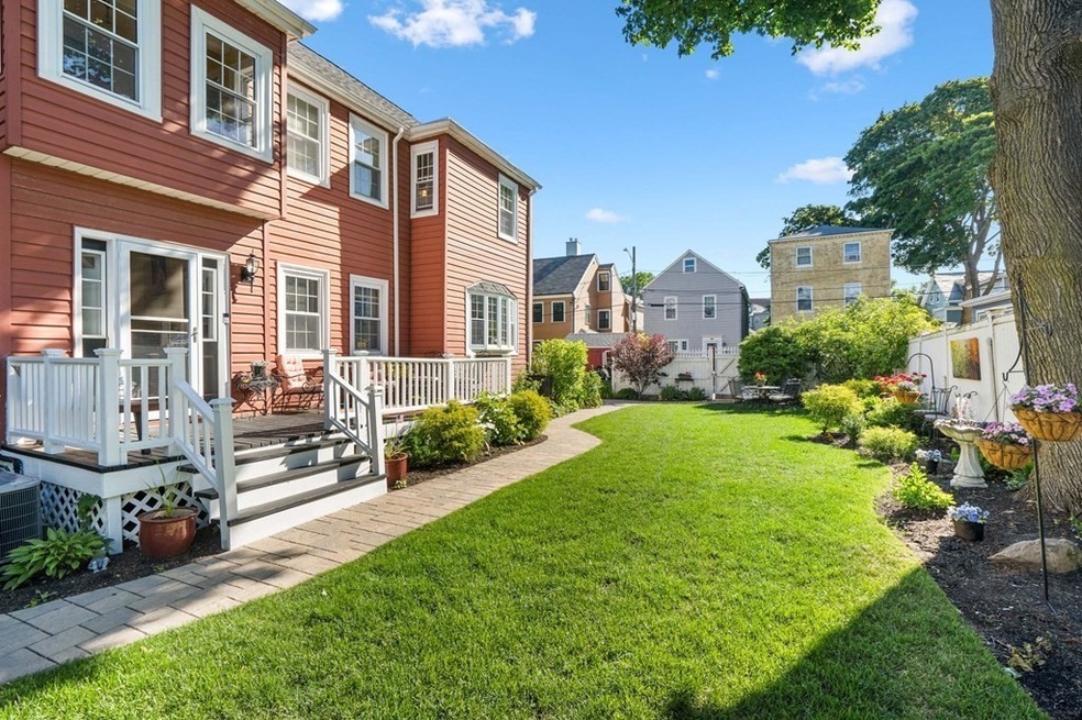 20 Williams St, Salem, MA 01970 - photo 1