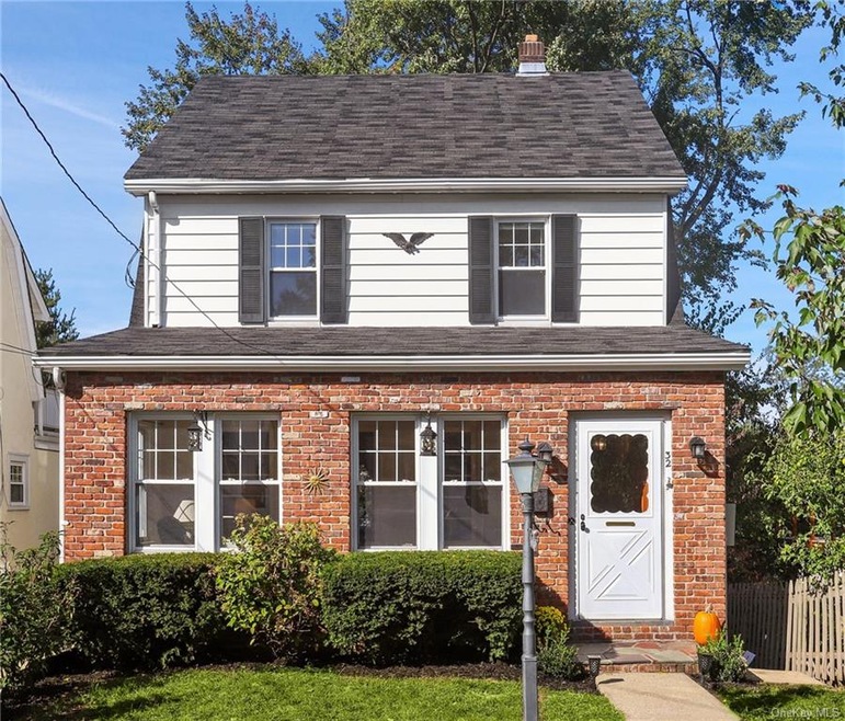 32 Maple St, Irvington, NY 10533 - photo 1