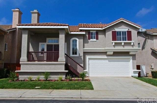 Freshly Painted Exterior & New Landscaping!