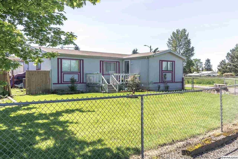 1732 Pine St unit 24, Silverton, OR 97381 - photo 1