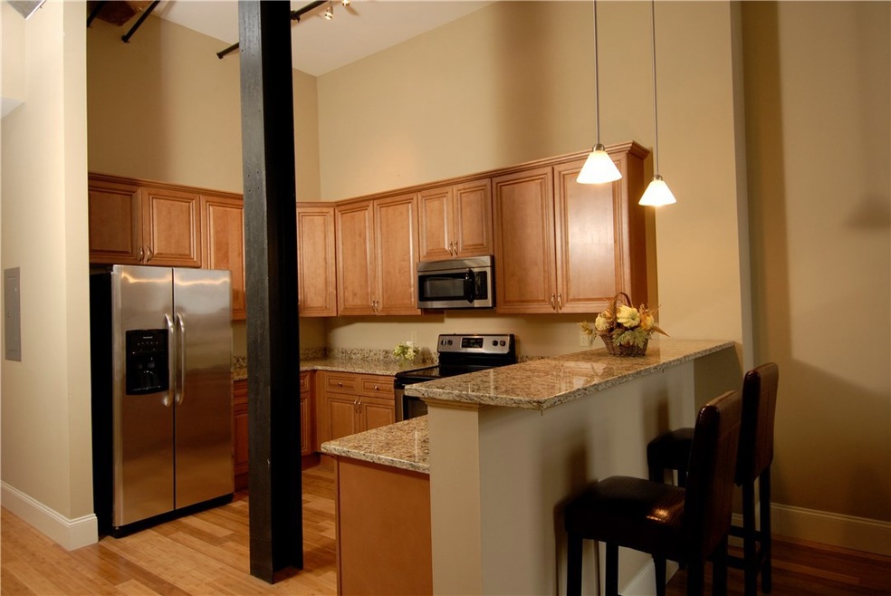 12 Eagle St unit 411, Providence, RI 02908 - photo 1