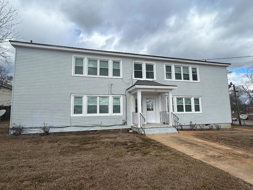 610 Elm St, Troy, AL 36081 - photo 1