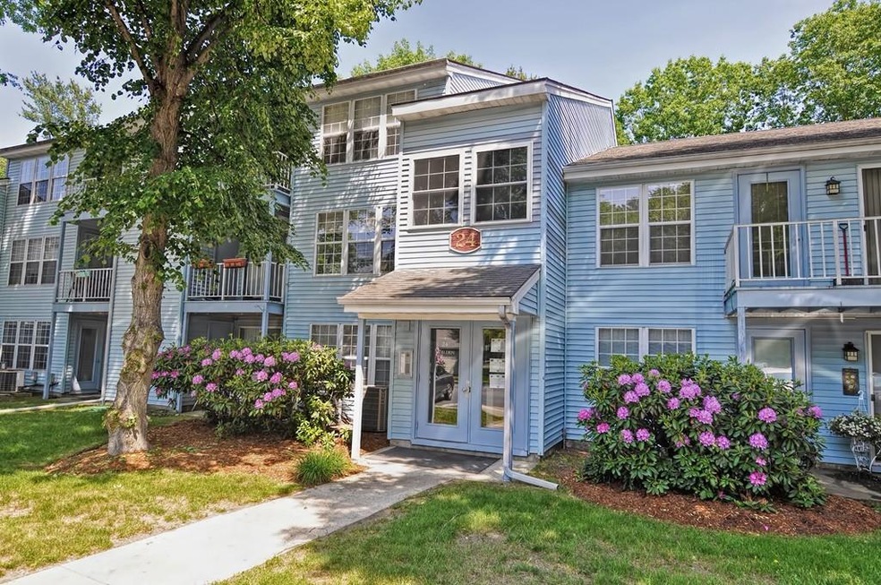 24 Walden Dr unit 19, Natick, MA 01760 - photo 1