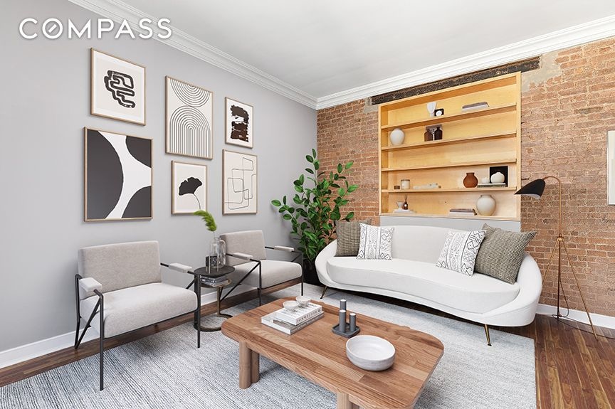 Sold $435,000 • Co-Listing Agent