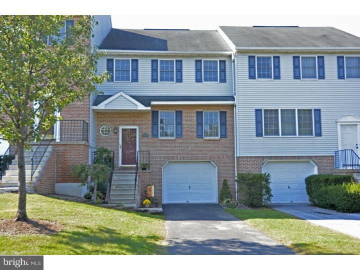 41-4 Rock Rd, Reading, PA 19606 - photo 1