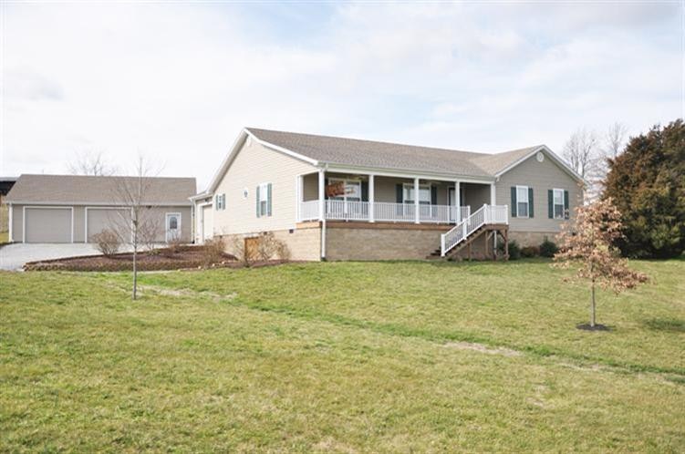 264 Beams Dr, Harrodsburg, KY 40330 - photo 1