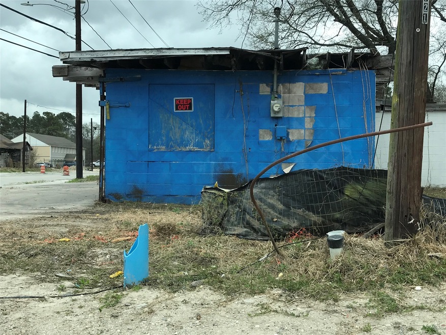 6000 Laura Koppe Rd, Houston, TX 77016 - photo 1