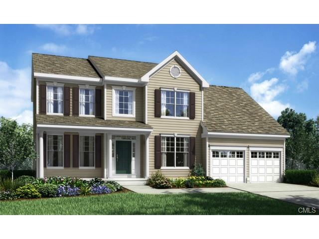 470 Nutmeg Rd unit 13, Bridgeport, CT 06610 - photo 1