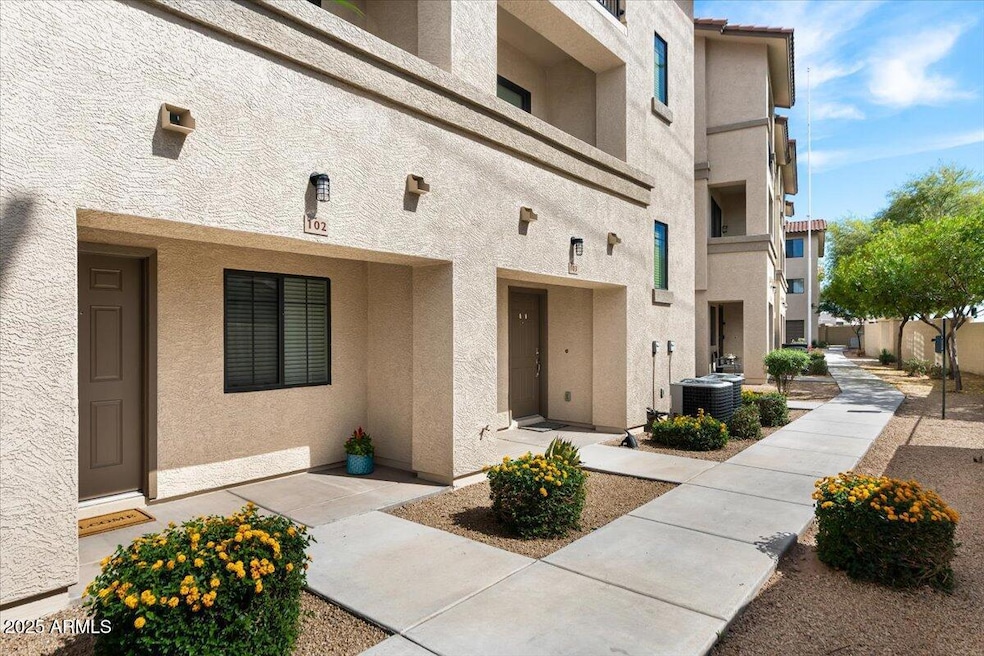 01-Front entry