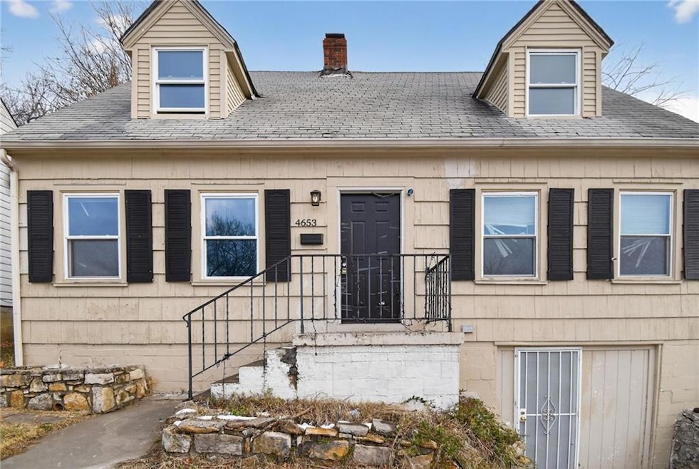 4653 Benton Blvd, Kansas City, MO 64130 - photo 1