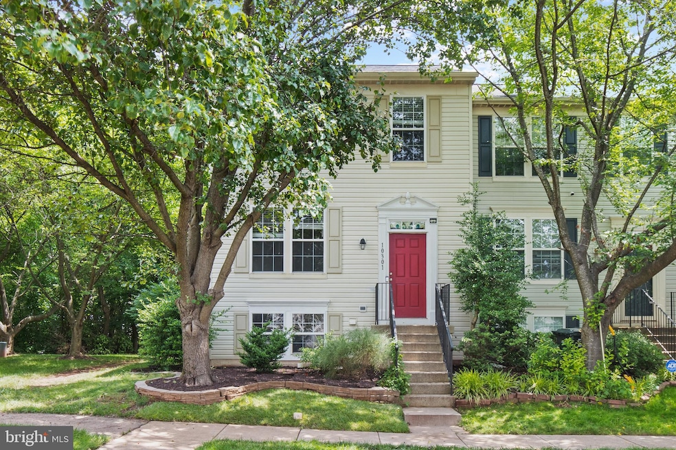 10301 Butternut Cir, Manassas, VA 20110 - photo 1