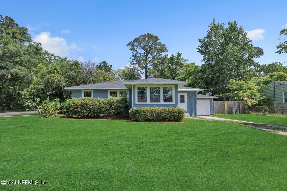 5549 Royce Ave, Jacksonville, FL 32205 - photo 1