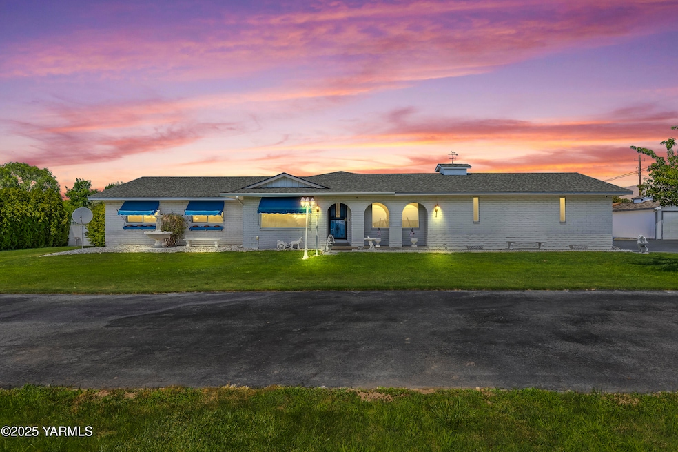 Front of Home - Digital Twilight