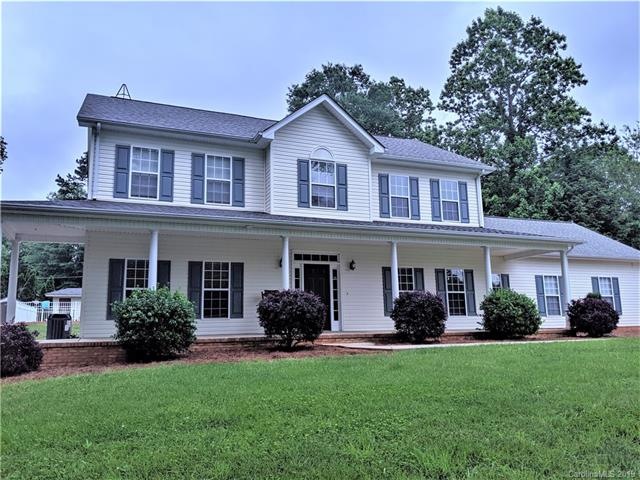 205 Wickersham Dr, Statesville, NC 28625 - photo 1