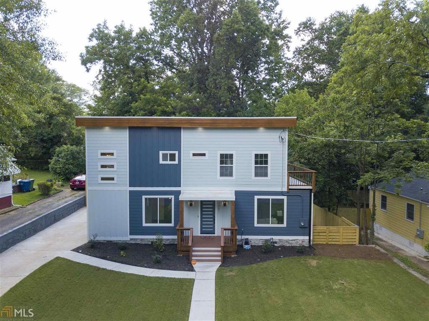 New Construction in Capitol View!