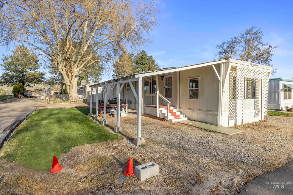 1508 E Main St unit 42, Emmett, ID 83617 - photo 1