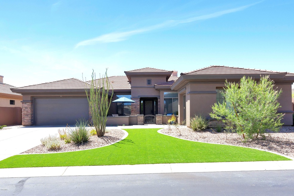 40930 N Lambert Trail-print-002-045-Fron