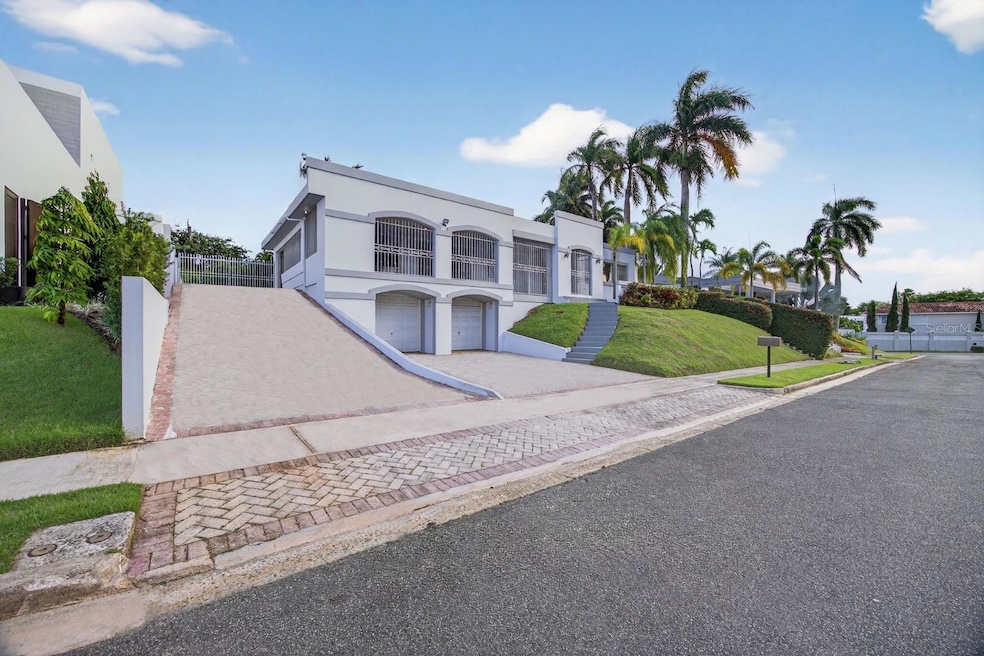 F2 Calle Forest Hill, Guaynabo, PR 00966 - photo 1