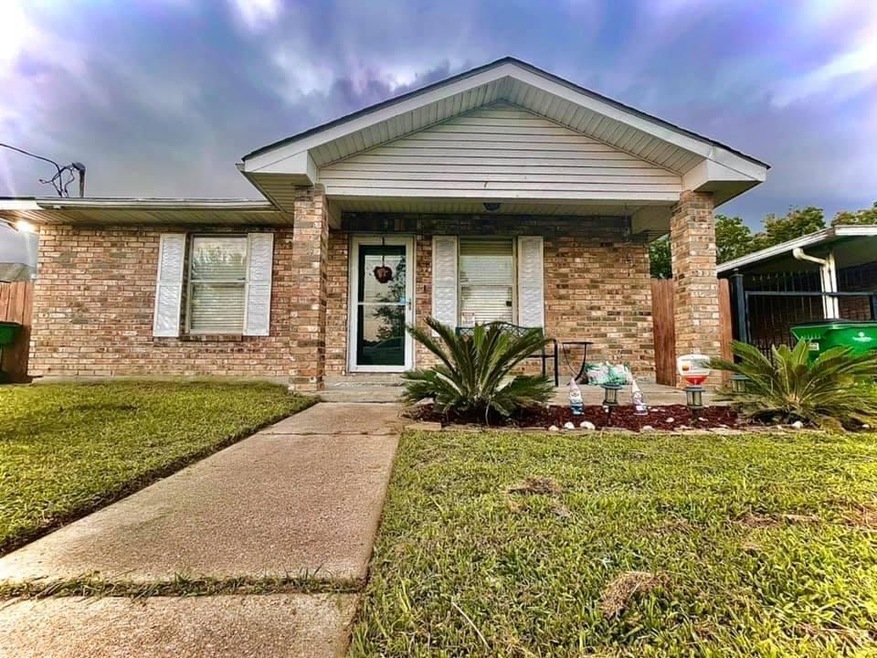 2832 Jeanne St, Marrero, LA 70072 - photo 1