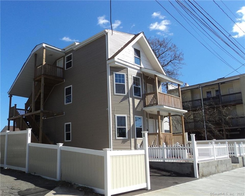 410 Hollister Ave unit 1, Bridgeport, CT 06607 - photo 1