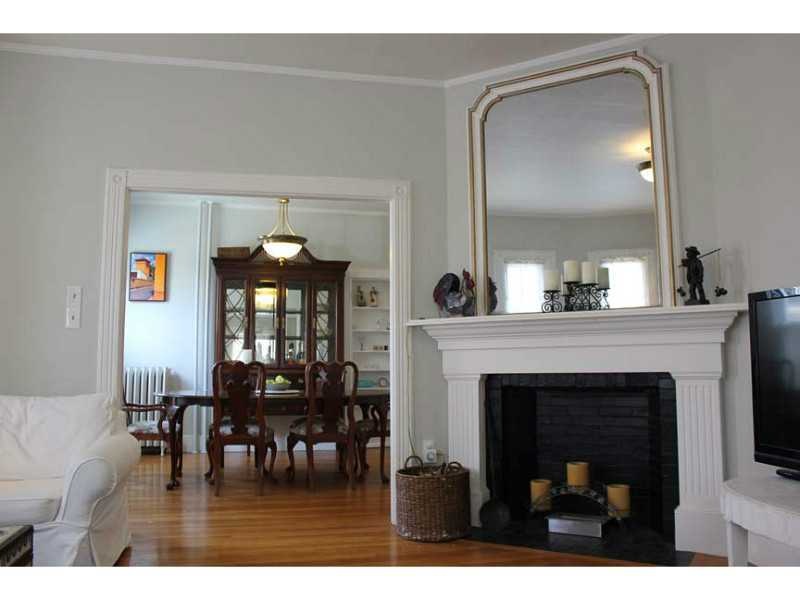 Living Room.