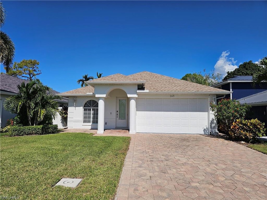 743 98th Ave N, Naples, FL 34108 - photo 1