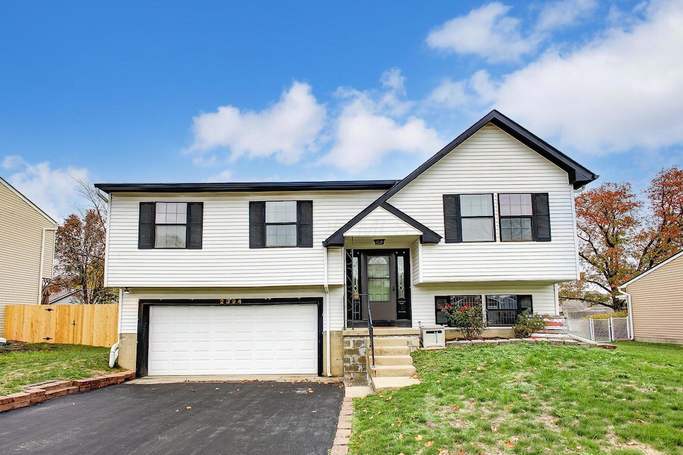 2394 Fernwood Ave, Grove City, OH 43123 - photo 1