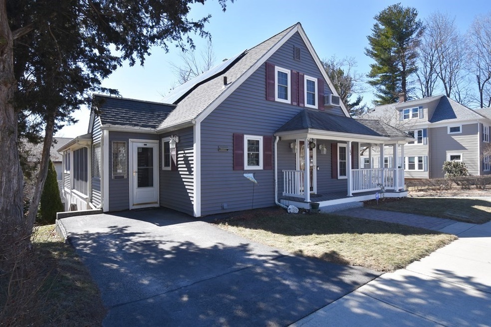 182 Hamilton St, Worcester, MA 01604 - photo 1