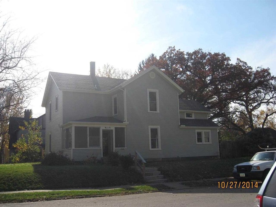 1115 E 13th St, Davenport, IA 52803 - photo 1