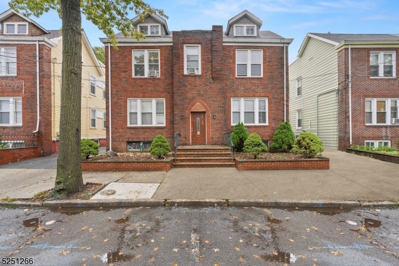 1581 Leslie St unit 4, Hillside, NJ 07205 - photo 1