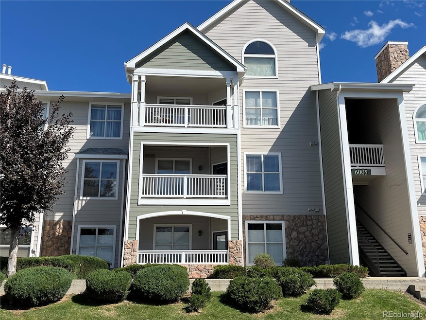 6005 Castlegate Dr W unit B27, Castle Rock, CO 80108 - photo 1