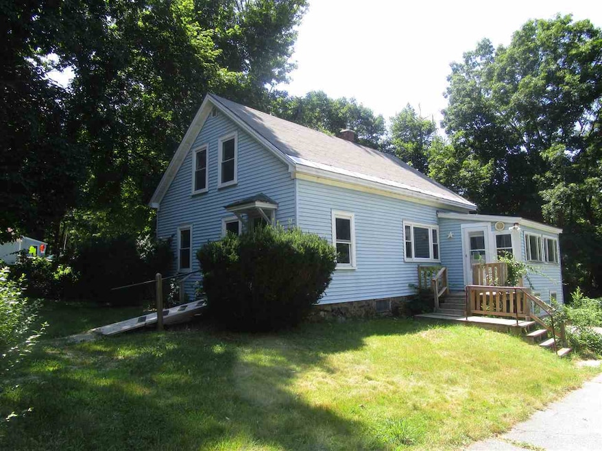 65 S Main St, Newton, NH 03858 - photo 1