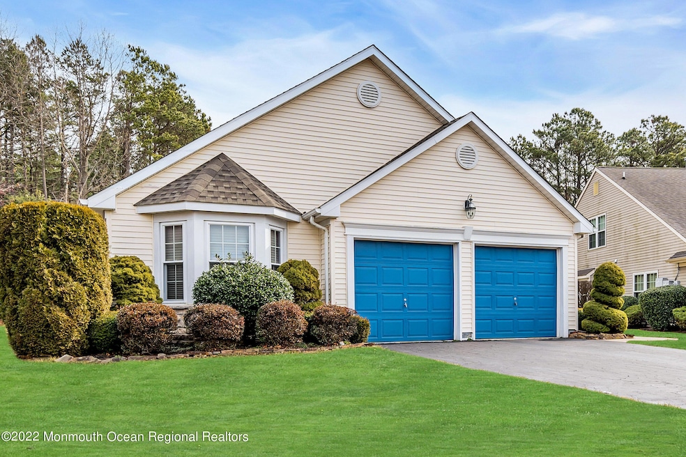 2629 Meadow Lake Dr, Toms River, NJ 08755 - photo 1