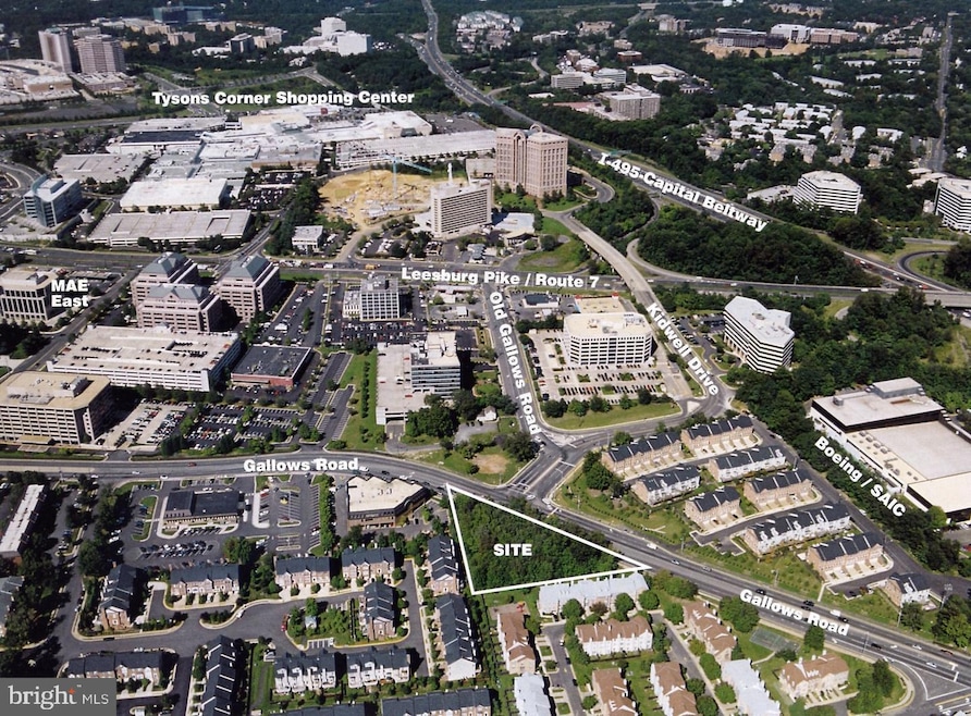 Under Contract $1,549,000