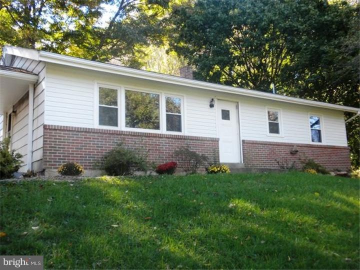 32 Bechtel Rd, Boyertown, PA 19512 - photo 1