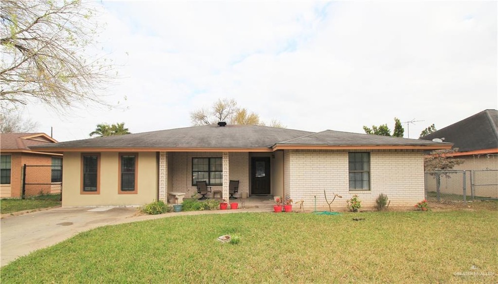 917 E Bagwell St, Pharr, TX 78577 - photo 1