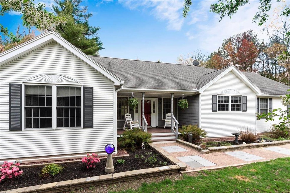 86 Annand Dr, Milford, NH 03055 - photo 1