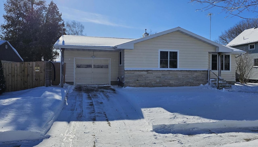 2313 10th St, Two Rivers, WI 54241 - photo 1