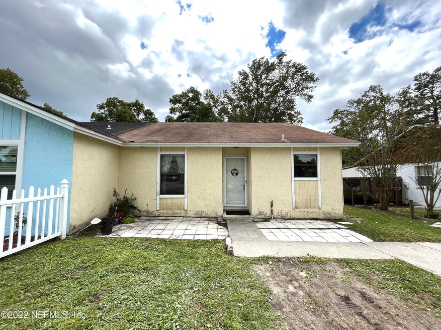 8882 Sandusky Ave S, Jacksonville, FL 32216 - photo 1