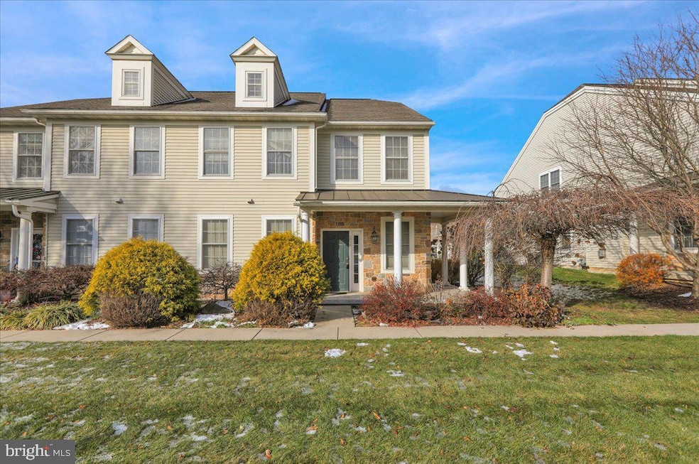 204 Springmont Dr, Reading, PA 19610 - photo 1