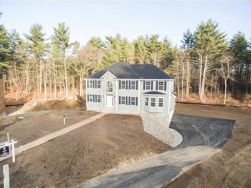 11 Savannah Dr, Pelham, NH 03076 - photo 1