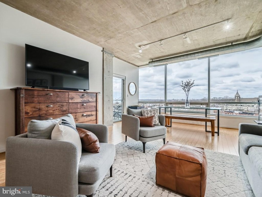 Silo Point unit 524, Baltimore, MD 21230 - photo 1