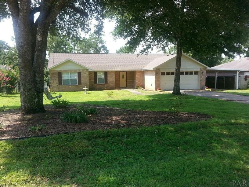 2129 Hollyhill Rd, Pensacola, FL 32526 - photo 1