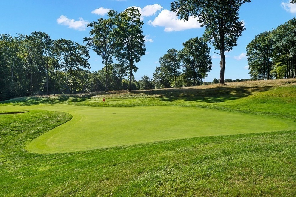 28 Shady Brook, West Springfield, MA 01089 - photo 1