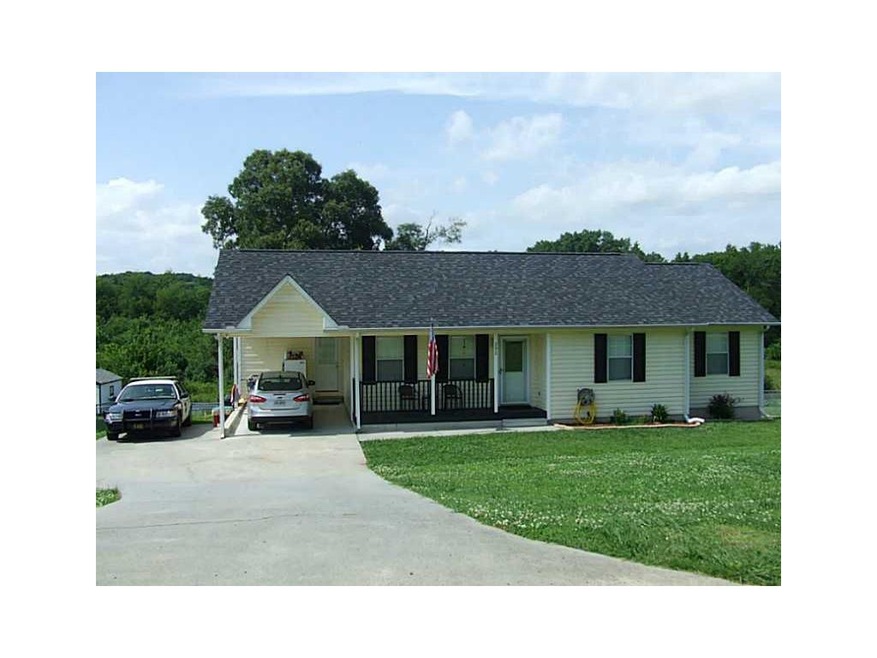 292 Brittney Dr SE, Calhoun, GA 30701 - photo 1