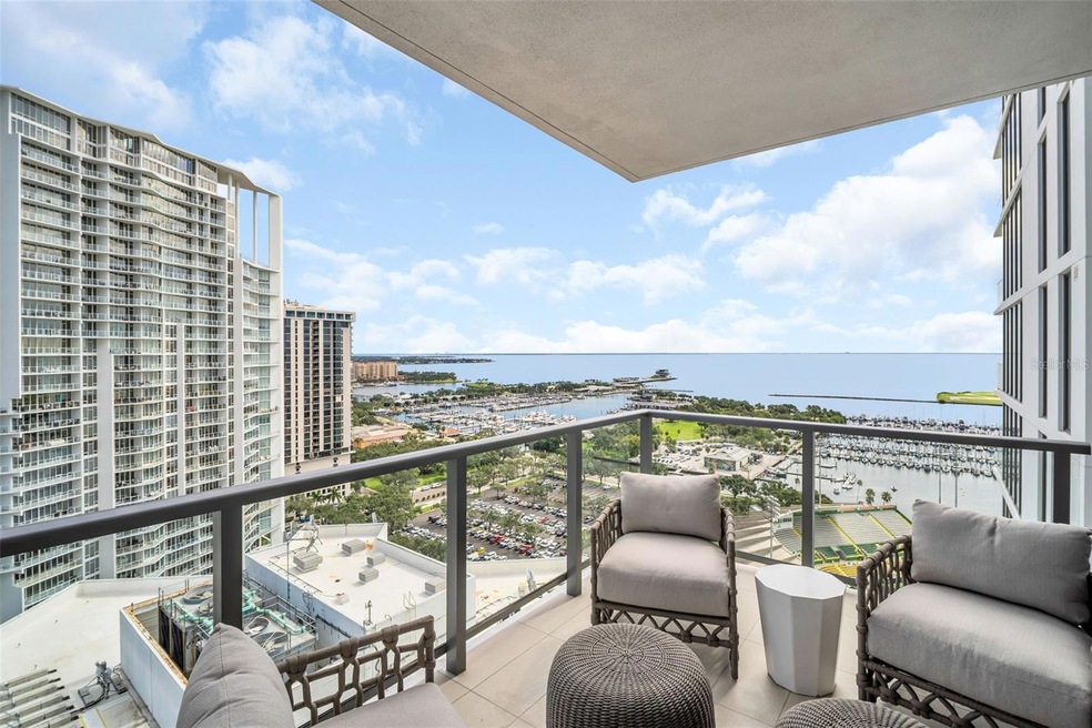 Saltaire unit 2204, St. Petersburg, FL 33701 - photo 1