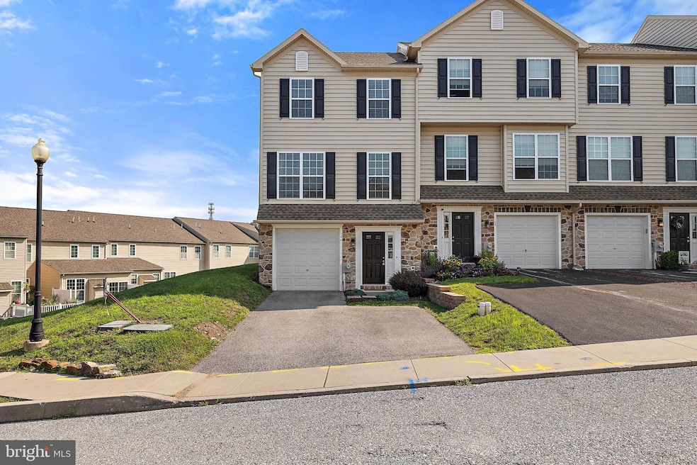 Sold $335,000 • Co-Listing Agent