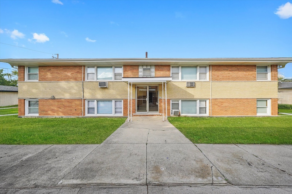 18508 Torrence Ave, Lansing, IL 60438 - photo 1